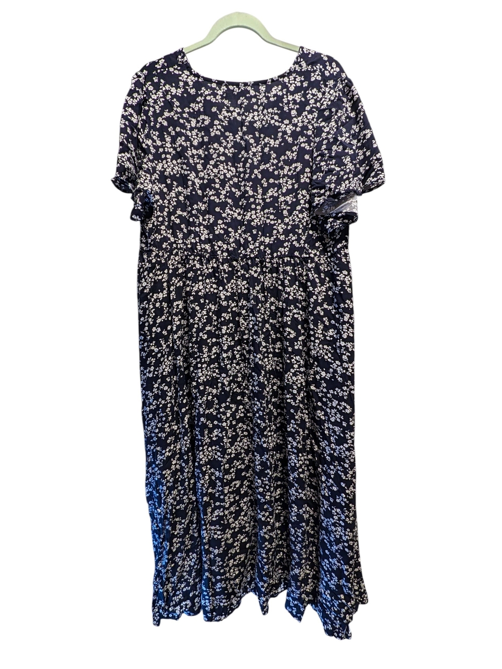 Bloom Dress - Flutter Sleeve Ditsy Floral Pocket Split Maxi Dress, Size 18 20 - Picture 3 of 5